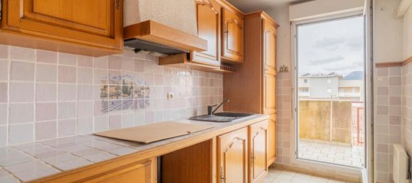 3 Schlafzimmer Wohnung in Aubagne, France, Nr. 195166 4