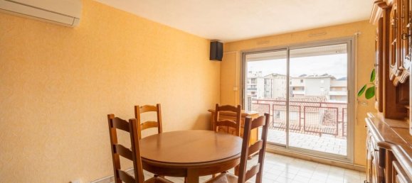 3 Schlafzimmer Wohnung in Aubagne, France, Nr. 195166 2