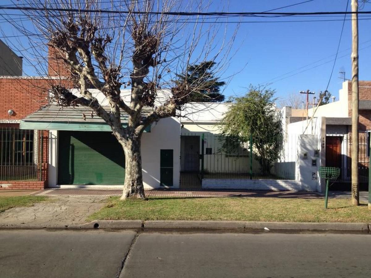 Земельный участок в Ломас-де-Самора, Аргентина № 44488