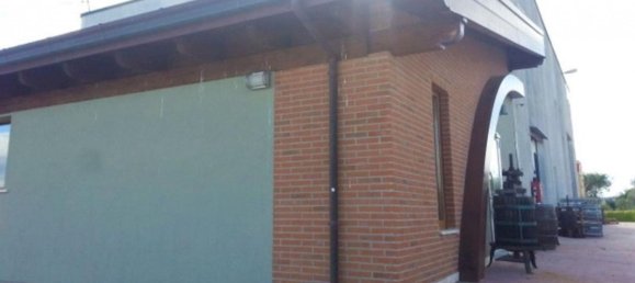 Lagerhaus in Corropoli, Italy 544m², Nr. 380605 4