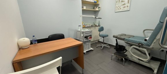 200m² Commercial property in Barcelona, Spain No. 178919 5