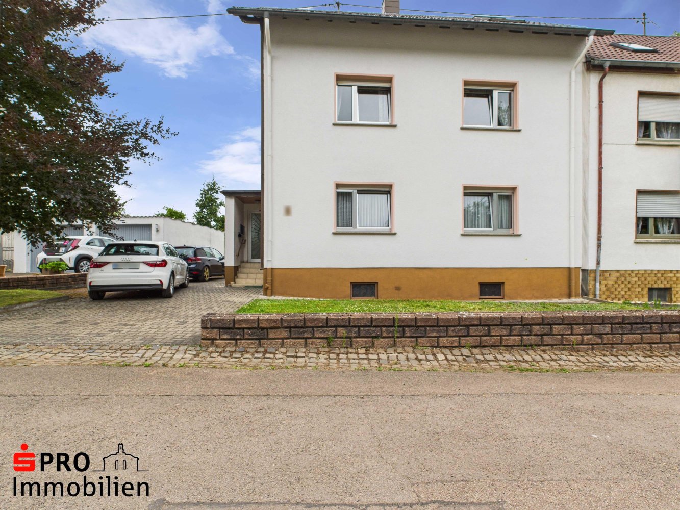 Moradia em banda de 6 divisões em Saarbrucken, Germany N.º 222039