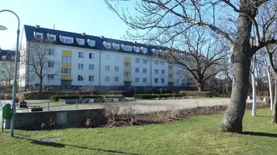 4 Schlafzimmer Wohnung in Schwechat, Austria, Nr. 157470