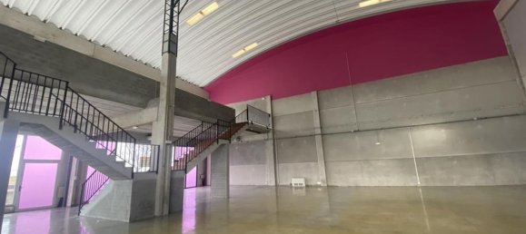 Entrepôt à Valladolid, Spain 1110m² No. 68684 9