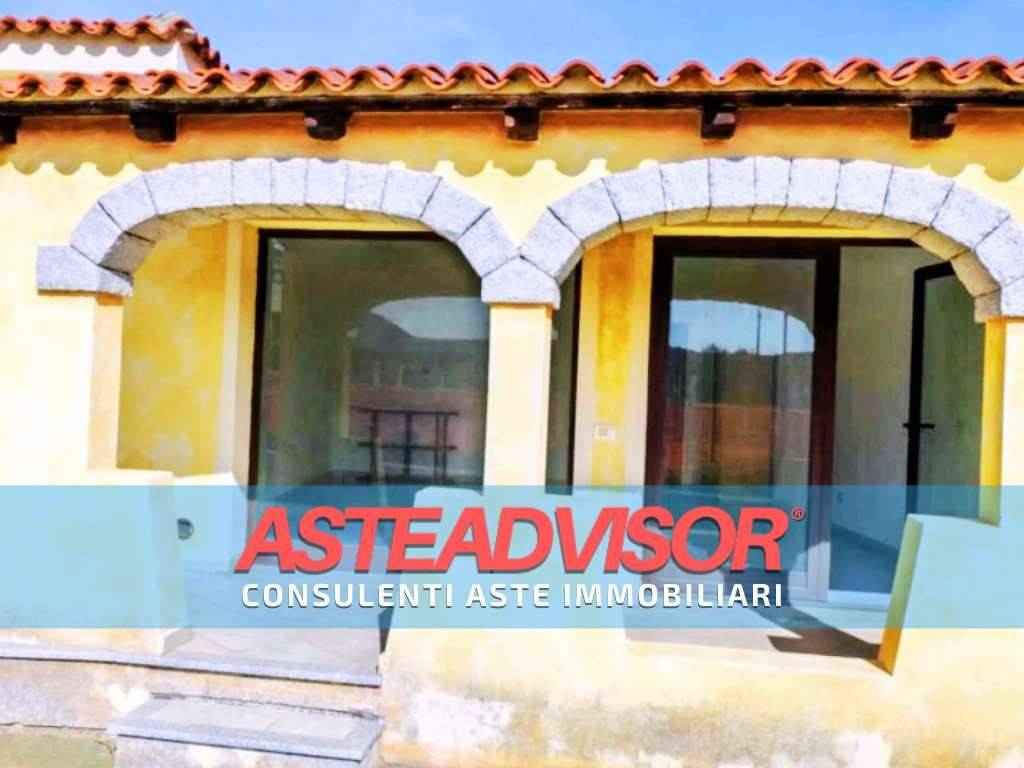 Квартира с 2 спальнями в Лоири Порто Сан Паоло, Италия № 288173