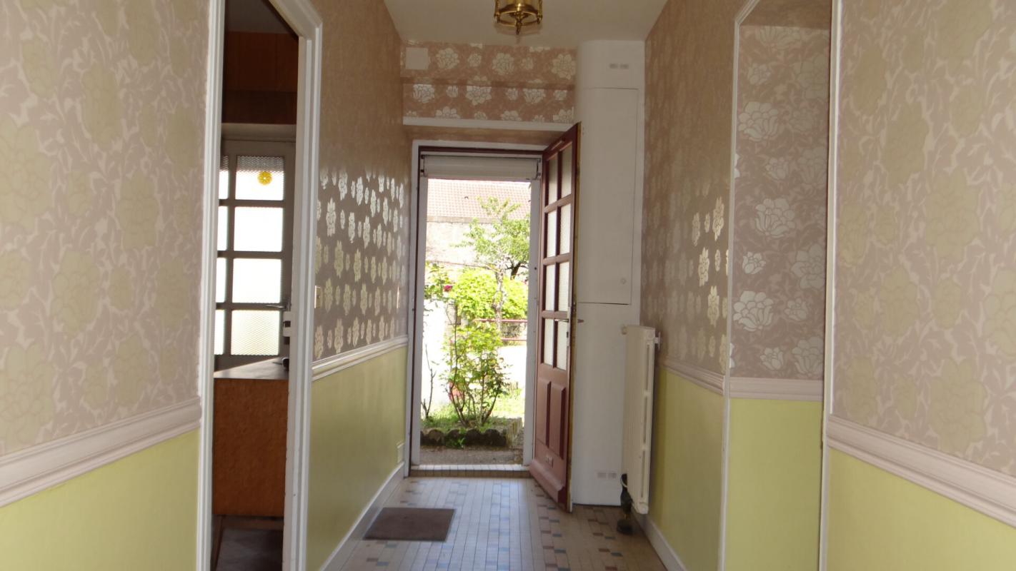 5 bedrooms House in Clisson, France No. 98389