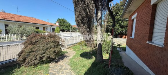 4 rooms Villa in Busto Garolfo, Italy No. 305110 12