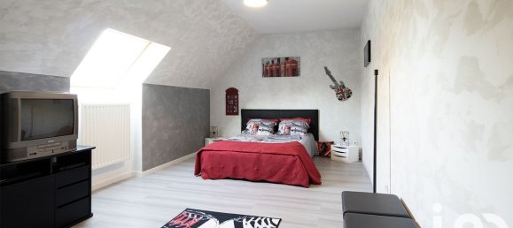 4 bedrooms House in Agnetz, France No. 55527 14