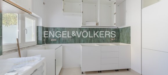 4 bedrooms Villa in Lisbon, Portugal No. 119684 26