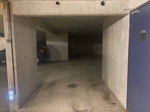 Parkplatz in Montrouge, France 20m², Nr. 189037