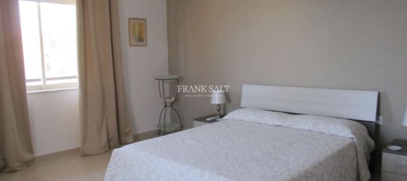 3 chambres Appartement à Saint Paul's Bay, Malta No. 10740 6