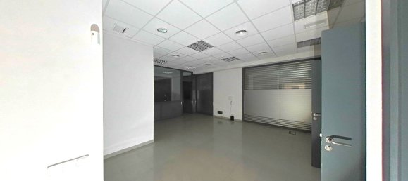 387m² Commercial property in Olesa de Montserrat, Spain No. 161292 6