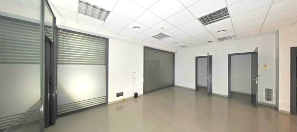 387m² Commercial property in Olesa de Montserrat, Spain No. 161292 10