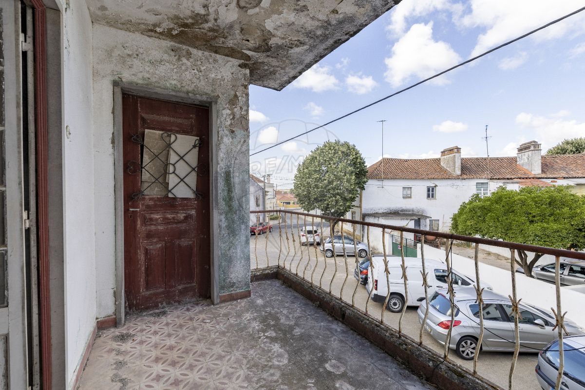 4 غرف نوم منزل في Vila Nova da Barquinha, Portugal رقم 24993