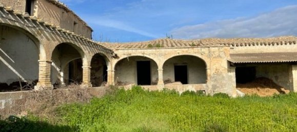 10 rooms House in Settimo San Pietro, Italy No. 117340 3