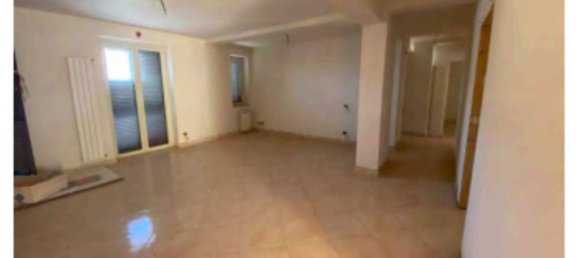 Квартира с 2 комнатами в Пьяцца Армерина, Италия № 284832 11