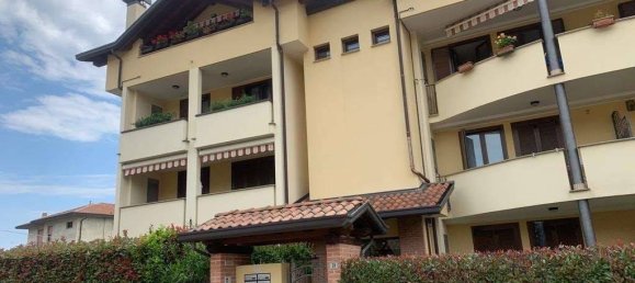 2 bedrooms Penthouse in Gallarate, Italy No. 381497 16