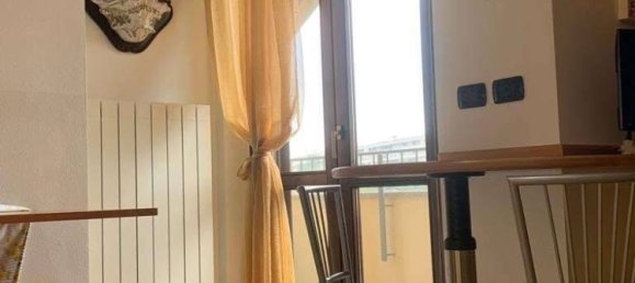 2 bedrooms Penthouse in Gallarate, Italy No. 381497 6