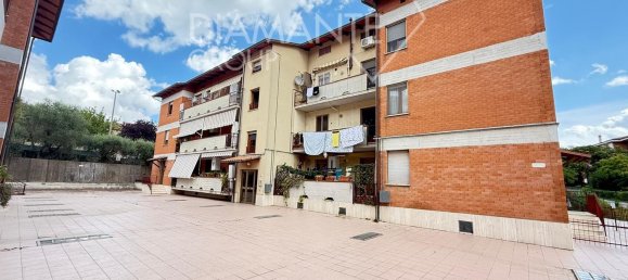 4غرفة شقة في Castiglione del Lago, Italy رقم 306852 26