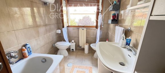 4غرفة شقة في Castiglione del Lago, Italy رقم 306852 19