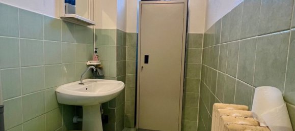 Propriété commerciale à Neive, Italy 45m² No. 59111 7