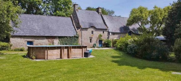 4 bedrooms House in Pluvigner, France No. 330470 3