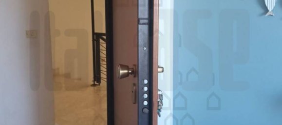 3 Schlafzimmer Wohnung in Messina, Italy, Nr. 271312 5