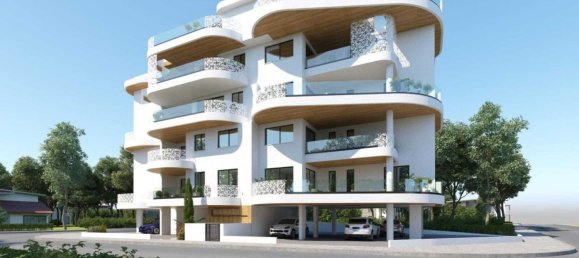 2 bedrooms Apartment in Larnaca, Cyprus No. 30480 2
