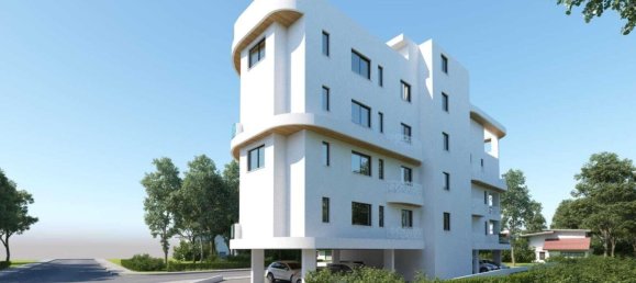 2 bedrooms Apartment in Larnaca, Cyprus No. 30480 4