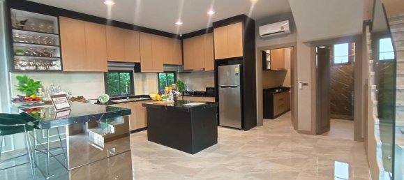 3 bedrooms Cafe / restaurant in Pattaya, Thailand No. 3644 7