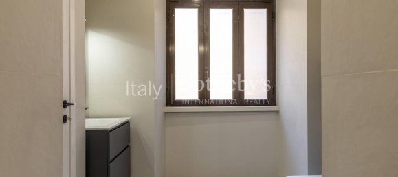 3 chambres Bâtiment à Rome, Italy No. 305288 24