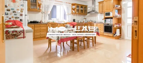 3 bedrooms Villa in Funchal, Portugal No. 133535 24