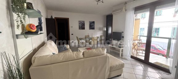 Apartamento de 2 dormitorios en Trieste, Italy No. 275737 2