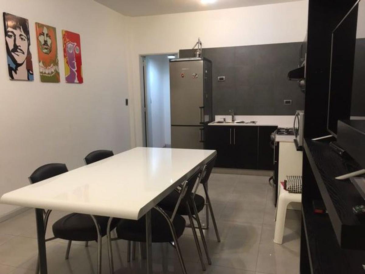 Studio in Tres de Febrero, Argentina No. 19748