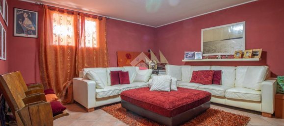 4 rooms House in Ravenna, Italy No. 130519 36