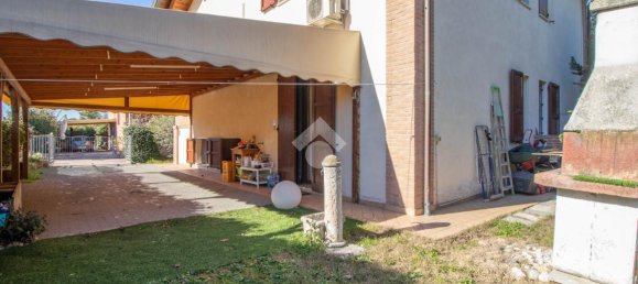 4 rooms House in Ravenna, Italy No. 130519 10