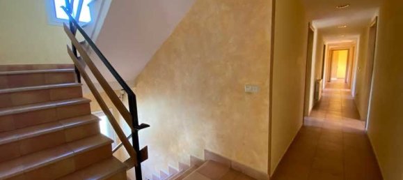  بناية في Zaragoza, Spain 656متر مربع رقم 66746 33