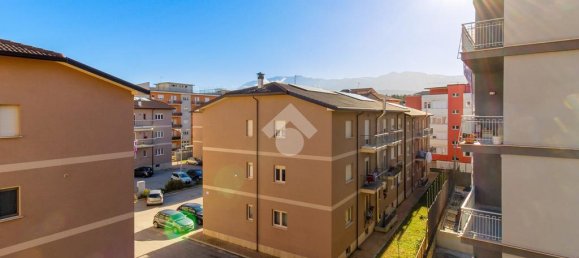 3 bedrooms Apartment in L'Aquila, Italy No. 30551 4