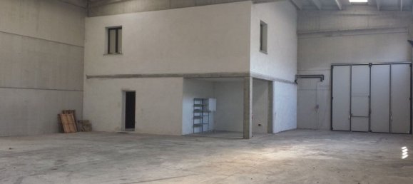 Lagerhaus in Reggio Emilia, Italy 530m², Nr. 226719 5