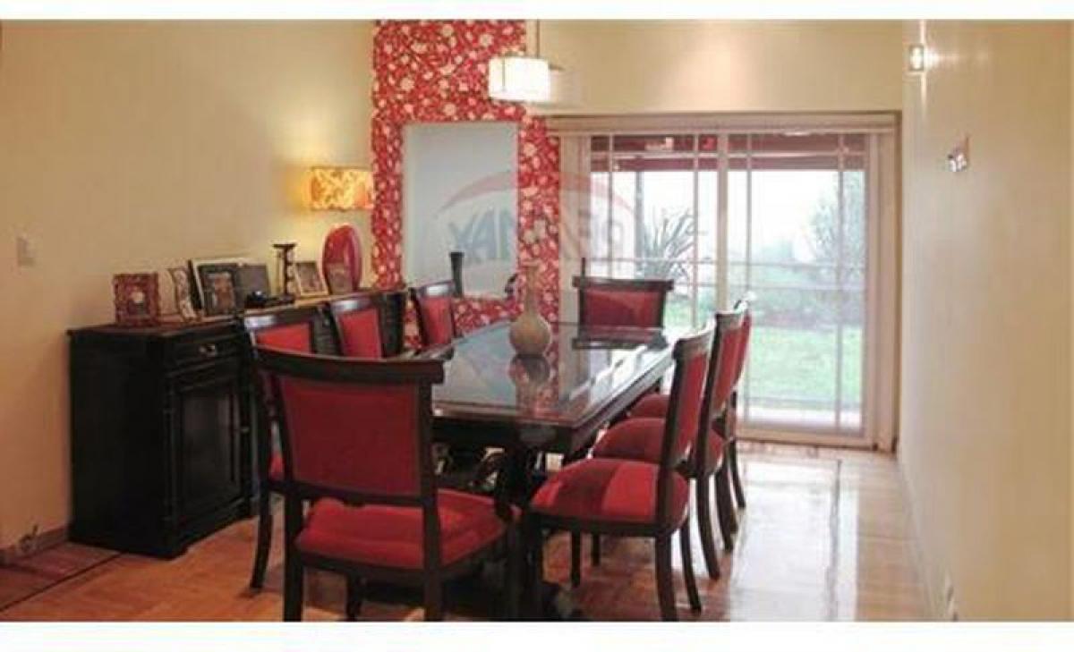 Дом с 4 спальнями в Буэнос-Айрес, Аргентина № 90846