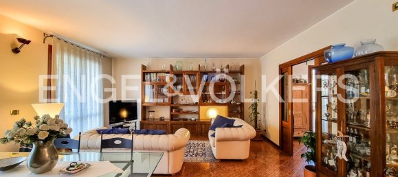 4 rooms Apartment in Jesolo, Italy No. 109175 2