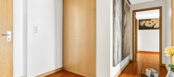 2 Schlafzimmer Wohnung in Sao Felix da Marinha, Portugal, Nr. 320652 9