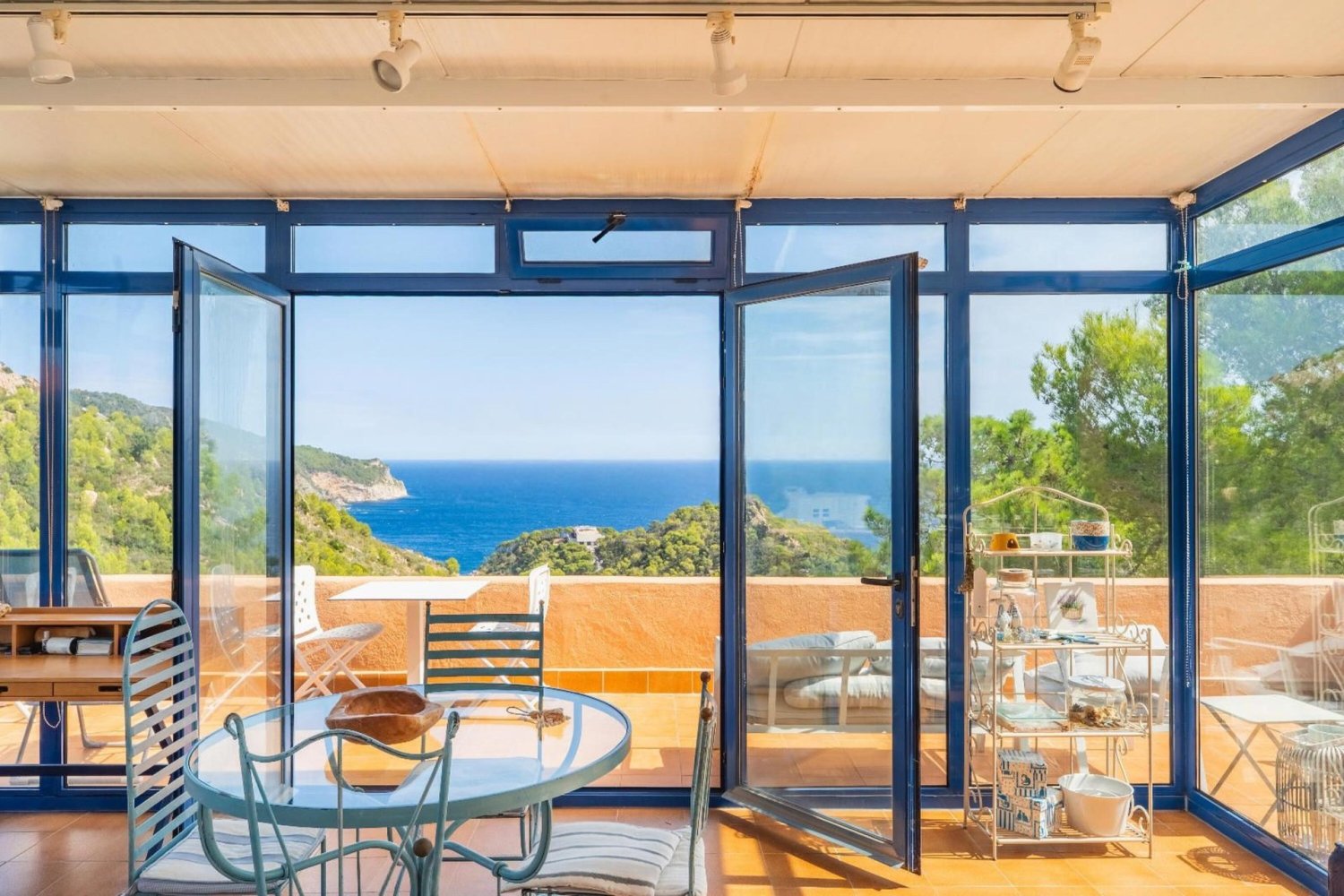 5 bedrooms House in Begur, Spain No. 289325