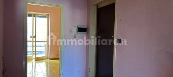 2 bedrooms Apartment in Moncalieri, Italy No. 141926 4