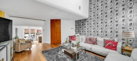 7 bedrooms Apartment in London, United Kingdom No. 13198 17