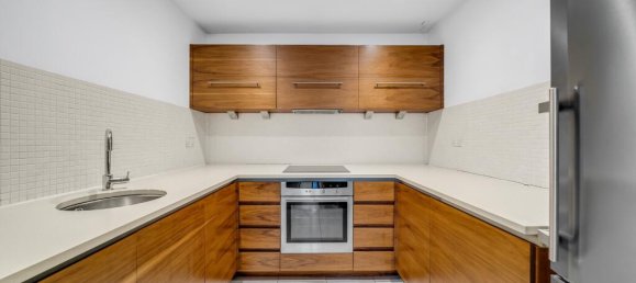 7 bedrooms Apartment in London, United Kingdom No. 13198 6