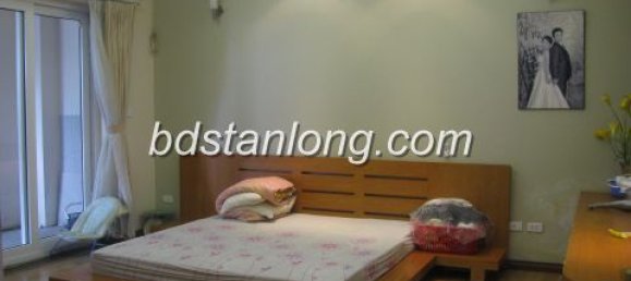 4 bedrooms Apartment in Tay Ho, Vietnam No. 7049 3