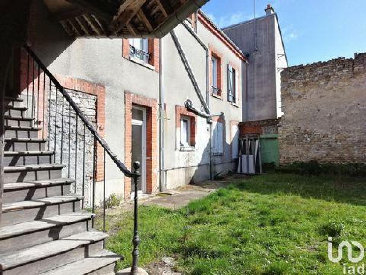 Apartamento com 2 quartos em condomínio em Boiscommun, France N.º 4775
