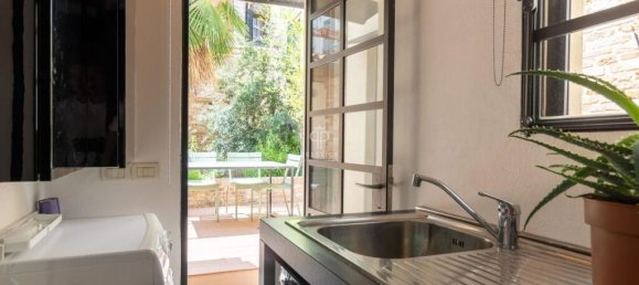 1 bedroom Apartment in Venice, Italy No. 137691 2
