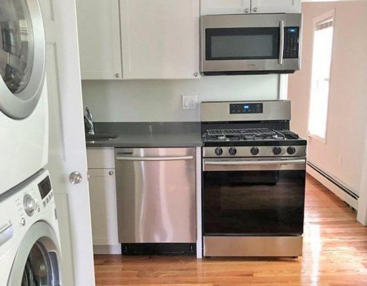 18 bedrooms House in Cambridge, USA No. 387300